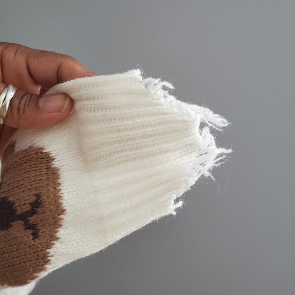 No Comment Frayed Teddy Bear Lightweight Sweater Size L - Picture 3 of 8